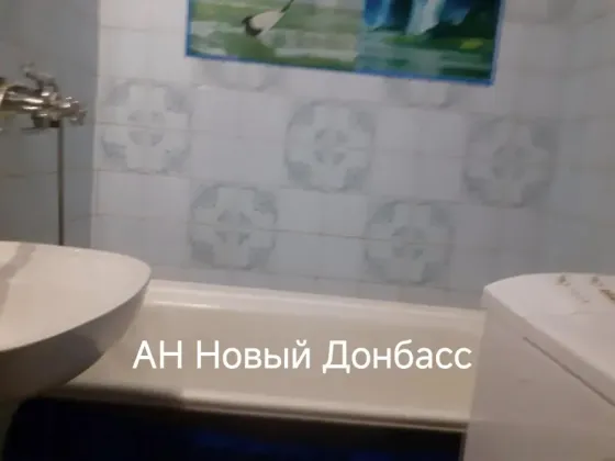 Продам 3 х квартира, г. Донецк, мкр-н Текстильщик (ул. Островского) Донецк