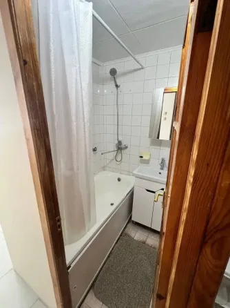 Сдам красивую 2 х к.кв 21 жмр Мариуполь