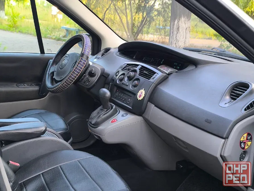 Продам Renault Scenic 2.0 бензин на автомате Енакиево - изображение 6