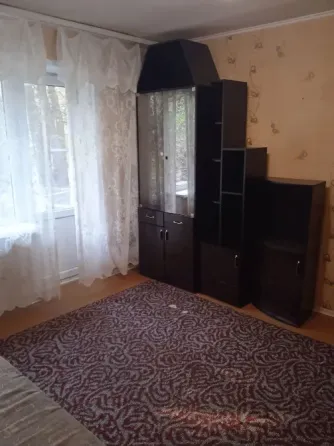Сдам 1 км кв вода ежедневно Заперевальная, Цветочный . Донецк