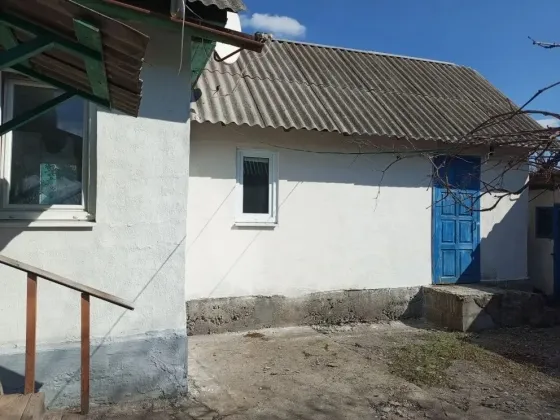 Продам дом в Харцызске, Трубная сторона, р- н магазина Вектор Харцызск