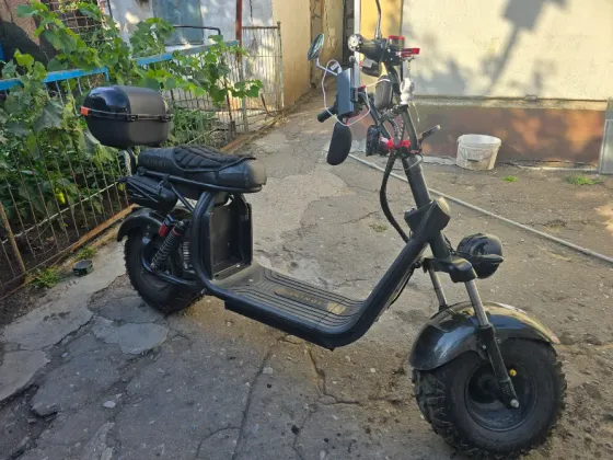 Продам Докучаевск