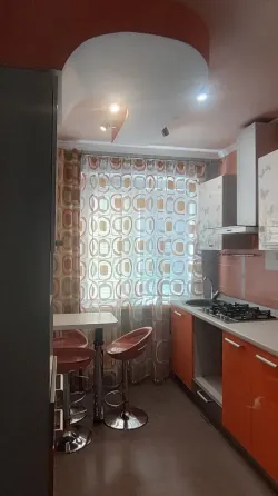 Продам 2-кв. ,район текстильщика ,дск Донецк
