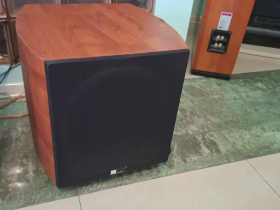 Продам шикарную акустику Pure Acoustics с ресивером Донецк