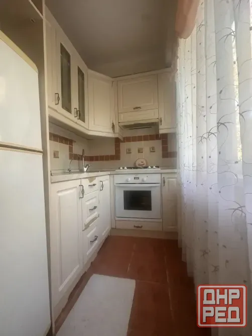 Сдам квартиру с ремонтом в центре Донецк - изображение 2