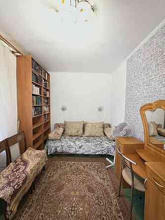 3-комн. квартира, 52,2 м², 1/5 этаж Мариуполь
