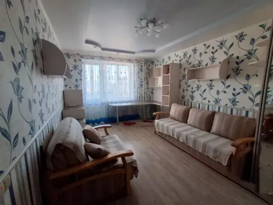 Продаю 2-х комнатную квартиру в Ленинском районе, ул. Пухова Донецк