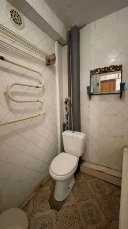 Продаётся 2х комнатная квартира в Калининском р-не, б. Шахтостроителей Донецк