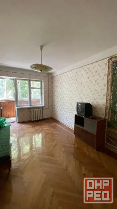 Продаётся 2х комнатная квартира в Калининском р-не, б. Шахтостроителей Донецк - изображение 3