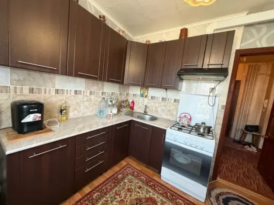 Продам 1-ком. квартиру, ул. Матросова, 101, 8/9 этаж Горловка