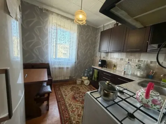 Продам 1-ком. квартиру, ул. Матросова, 101, 8/9 этаж Горловка