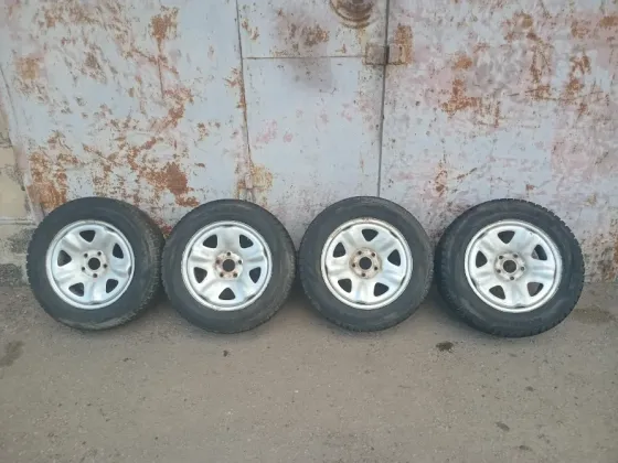 Продаю колёса на волгу 3110,31105 Донецк
