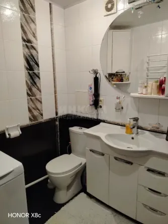 Продам 2-х комн квартиру с авт отоп в городе Луганск улица Линева Луганск