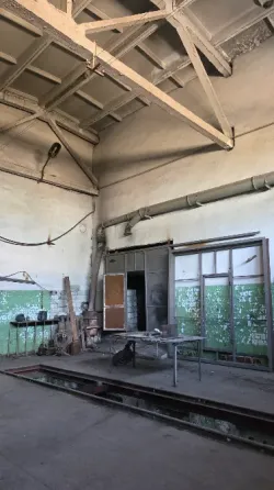 Помещение - большой бокс с ямой, ул.Светлого пути Донецк