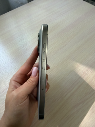 Продам IPhone 15pro 256гб Макеевка