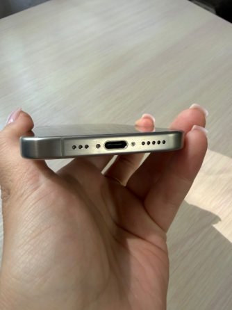 Продам IPhone 15pro 256гб Макеевка