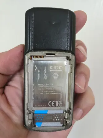 Vertu Ascent Black Leather, 1 sim Донецк