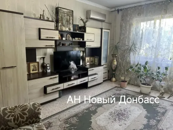 Продам! 2 -х комнатная квартира Ленинский район. Донецк