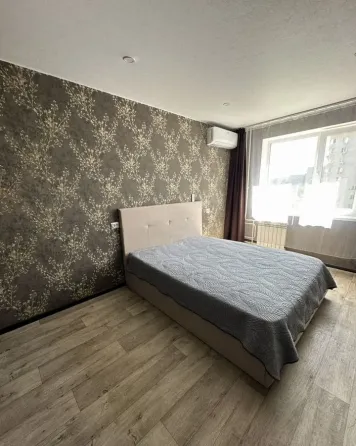 Сдаю однокомнатную квартиру 40.0 м² этаж 5/9, Донецк, Калининский район, Левобережная улица Донецк