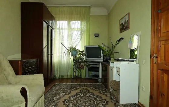 Продается 3 - х комнатная квартира, ул. Щорса Донецк