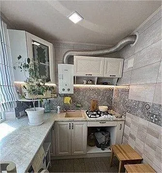 Продается 1 комнатная квартира, пр.-т Васнецова Донецк