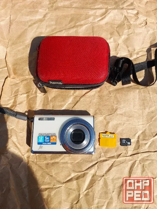 Olympus FE-5020 - рабочая винтажная камера (12 Мп, зум 24-120 мм) Донецк - изображение 1