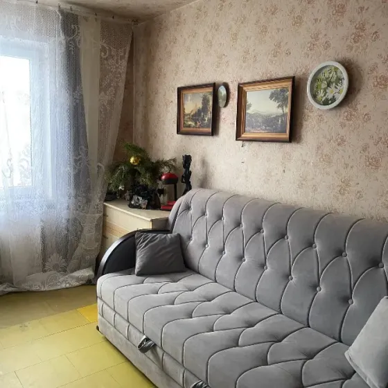 Продаётся 3- х 3к. кв., пр. Ленинский, Цирк Донецк