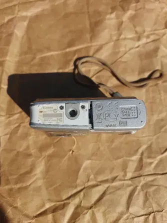 Canon PowerShot A480 -- рабочая винтажная камера (10 Мп) Донецк