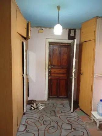 Продам квартиру Зугрэс