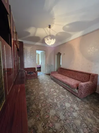 Продам 3 ком. кв-ру, г. Макеевка, Червоногвардейский р-н, Восточный, 8 школа Макеевка