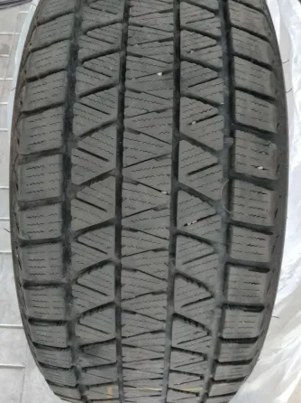 Резина зима Bridgestone Blizzak DM-V3 255/55 R18 Макеевка