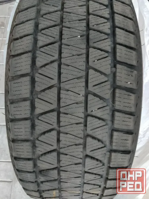 Резина зима Bridgestone Blizzak DM-V3 255/55 R18 Макеевка - изображение 1
