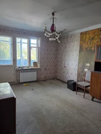 Продам квартиру Зугрэс