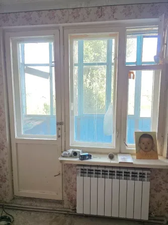 Продам квартиру Зугрэс