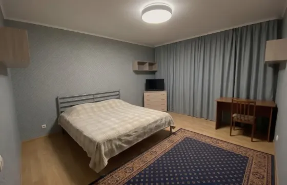 Сдаётся трёшка в калининском районе (донгму, театр кукол) Донецк