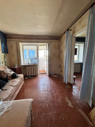 Продажа 3-комнатной квартиры 4/4, в г. Макеевка, Советский р-н, п. Нижняя Крынка, 25-й квартал Макеевка