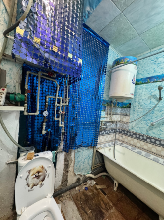 Продажа 3-комнатной квартиры 4/4, в г. Макеевка, Советский р-н, п. Нижняя Крынка, 25-й квартал Макеевка
