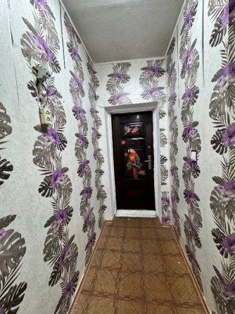 Продажа 3-комнатной квартиры 4/4, в г. Макеевка, Советский р-н, п. Нижняя Крынка, 25-й квартал Макеевка
