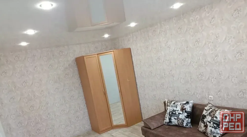 Сдам квартиру в Ленинском районе, 1 комната Донецк - изображение 2