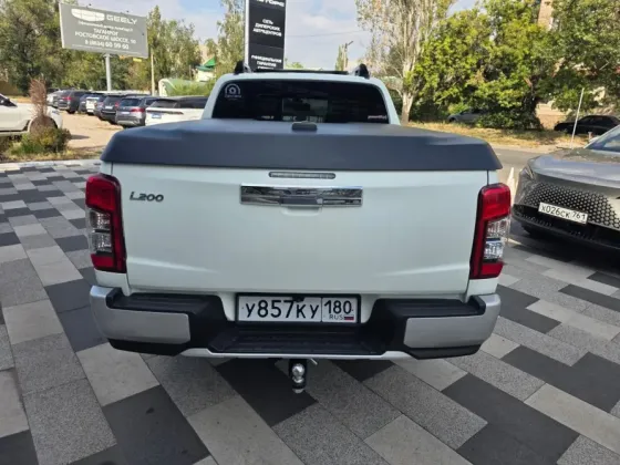 MITSUBISHI L200 Донецк