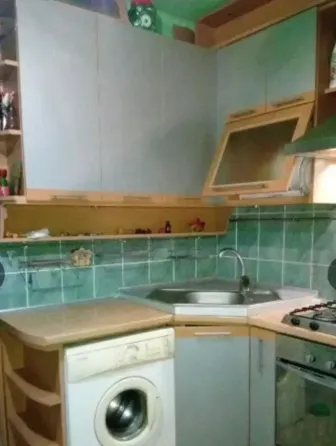 продам 2-комнатную квартиру на Широком Донецк