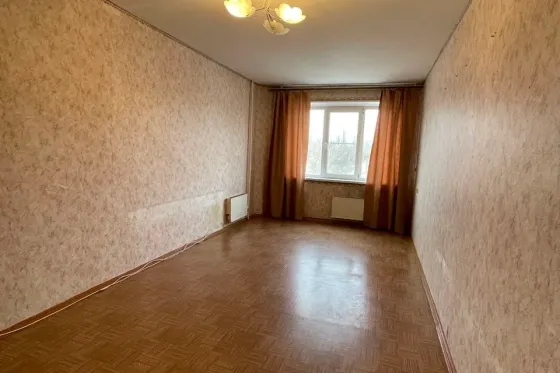 1 ком. квартира, б. Шахтостроителей Донецк