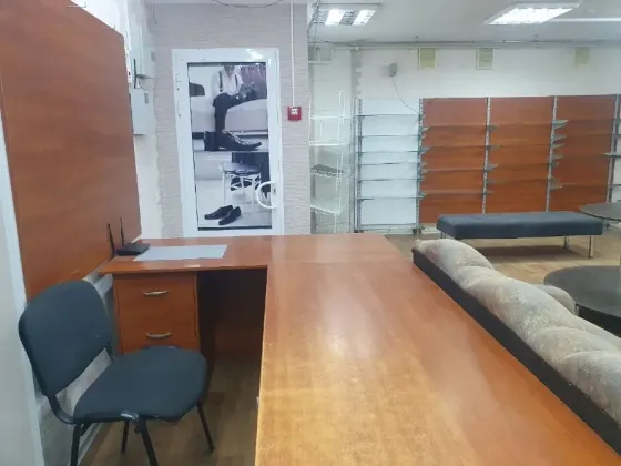 Продажа Помещения коммерческого в Киевском районе, ж.д вокзал , отдельный вход Донецк