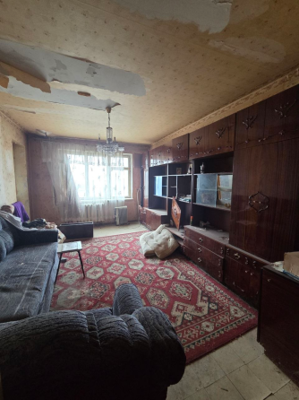 Продам 3 ком квартиру Луганск