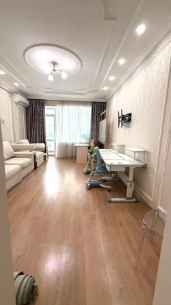 Без комиссии! Продажа 4-ком.кв. переулок Орешкова. 220м2. Донецк