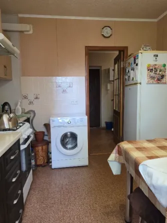 Продам 3 ком.кв-ру, пр Ильича, Грузия Донецк
