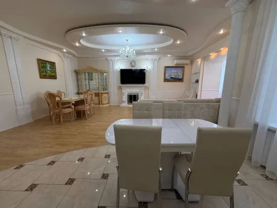 Вода 24/7 Аренда Шикарной 2-комнатной квартиры в Ворошиловском районе Vip Class - Паркинг. Донецк