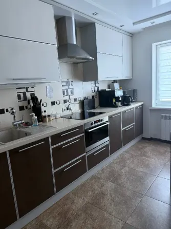 Продам 3-х комн квартиру в городе Луганск улица 30-летия Победы Луганск