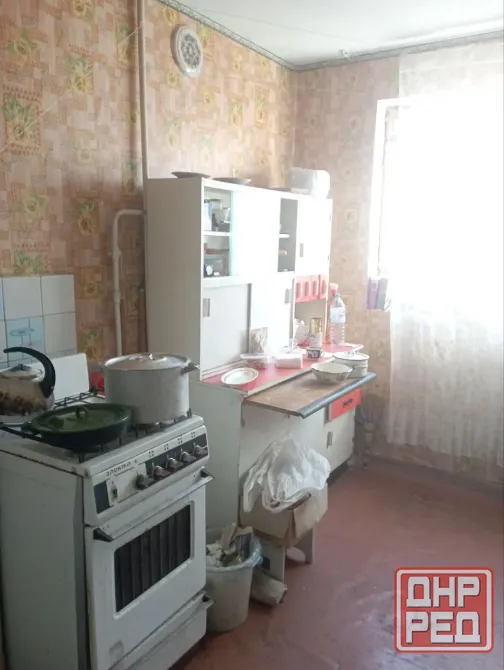 Цена снижена. Торг. Срочная продажа 3 комнатной квартиры Крытый рынок Донецк - изображение 2