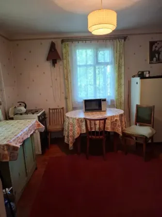 Продам 2 ком.кв-ру на земле, Гвардейка, Мед.училище Макеевка